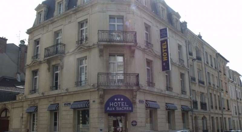 Brit Hotel Aux Sacres Reims, Centre Historique Екстер'єр фото